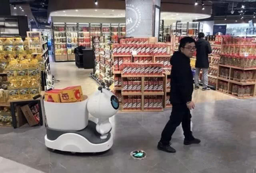 AT&T為零售店開發(fā)5G自主機器人，可識別缺貨
